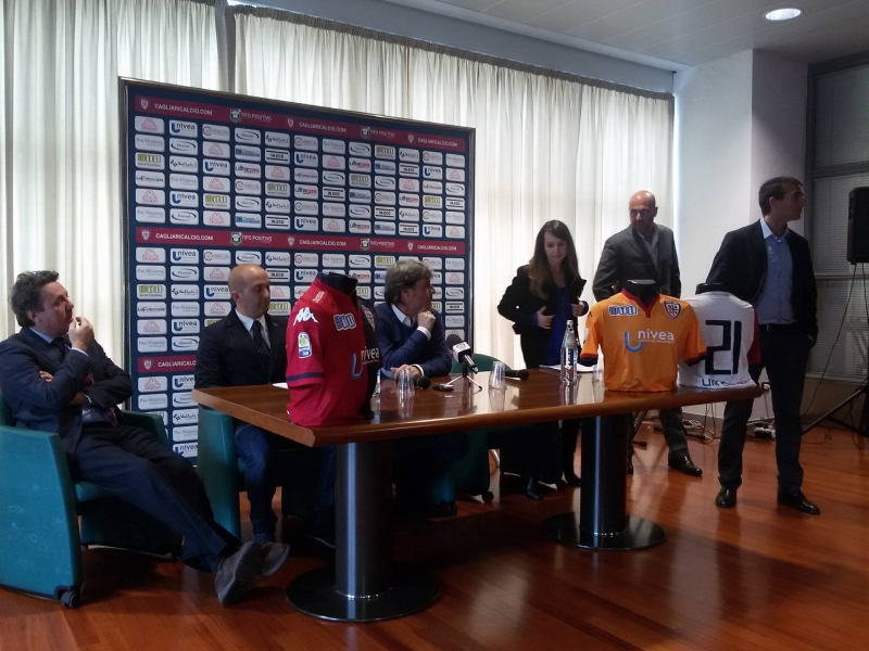 www.blogcagliaricalcio1920.net